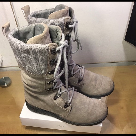 The North Face Shoes - The North Face women’s winter boots.
